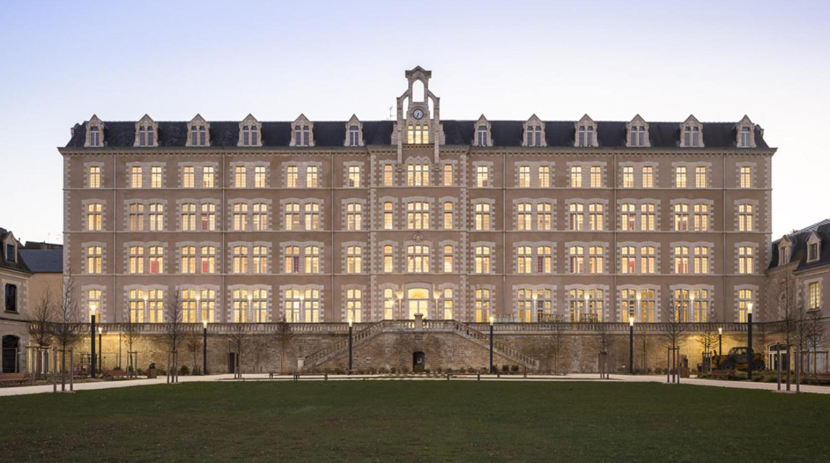 Le Cocoon Dore Poitiers Exterior foto