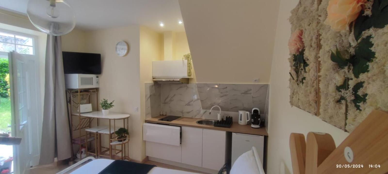 Le Cocoon Dore Poitiers Exterior foto